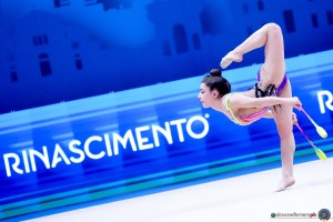 arm 53006 guyumjian lily sfe04939 simone ferraro ph